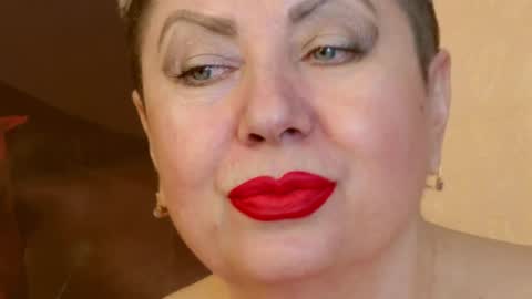 Snapshot of posh_lady chatting on 12.10.24 LADY POSH online show from 12.10.24