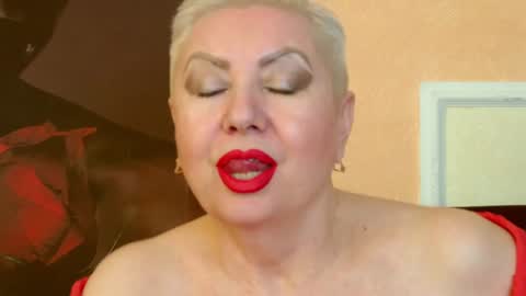 Snapshot of posh_lady chatting on 12.25.24 LADY POSH online show from 12.25.24