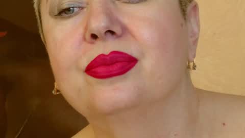 Snapshot of posh_lady chatting on 01.09.25 LADY POSH online show from 01.09.25