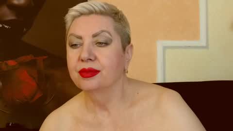 Snapshot of posh_lady chatting on 02.18.25 LADY POSH online show from 02.18.25