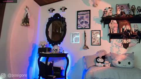 Anna Goth independient model online show from 03.06.25