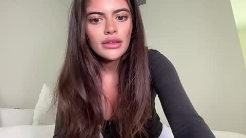 Selena online show from 05.21.26