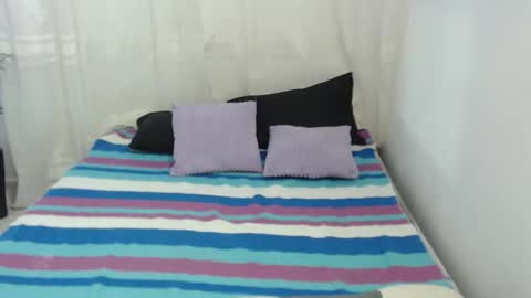 power_love_lemon online show from 10.14.25