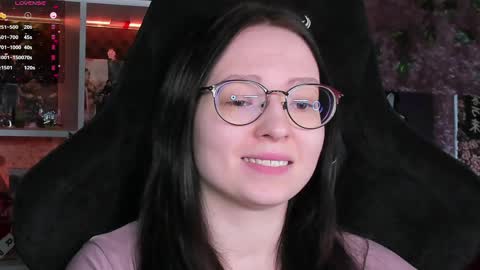 Snapshot of power_robynn chatting on 05.05.26 Robyn online show from 05.05.26