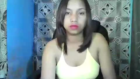 LARISSAH online show from 05.04.26