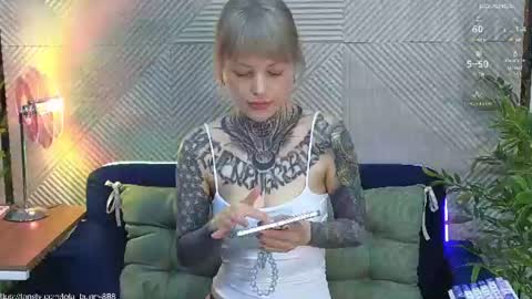 Lola online show from 06.28.26