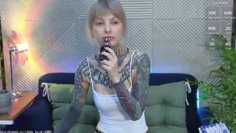 Lola online show from 07.09.26