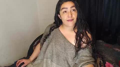 Snapshot of ppepittaaredd chatting on 11.08.25 maryana online show from 11.08.25