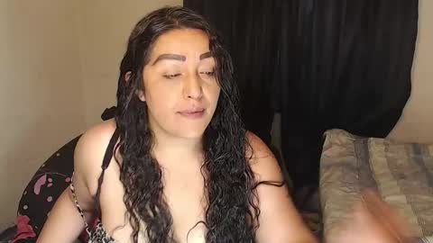 Snapshot of ppepittaaredd chatting on 12.04.25 maryana online show from 12.04.25