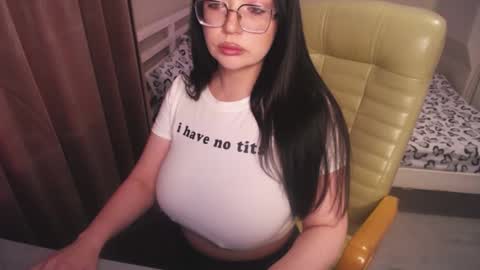 Snapshot of pr1ma chatting on 02.17.25 Lina online show from 02.17.25