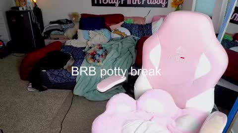 Evangeline Eva Darling online show from 12.22.25