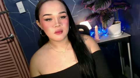 Snapshot of precious_ariah chatting on 08.02.26 Just PRECIOUS online show from 08.02.26
