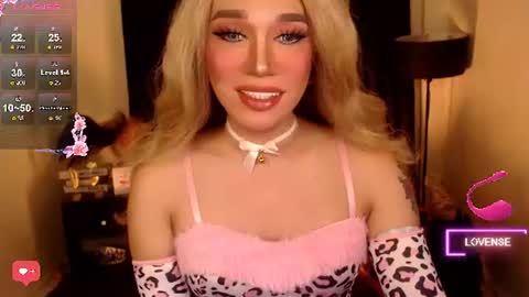 Snapshot of preciousrosedoll chatting on 07.22.26 Rosedoll online show from 07.22.26
