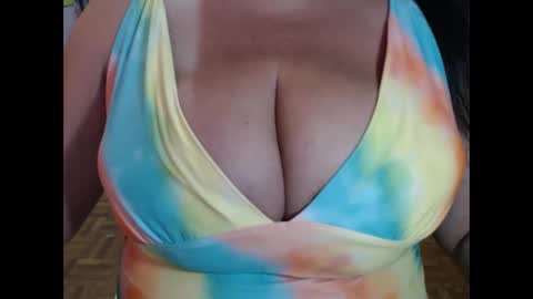 Snapshot of pregnant4twins chatting on 03.04.26 BEING SINGLE PREGNANT HAVING TWINS IS NOT EASY SO PLS DONT MAKE ME STRESS IF YOU CANT HELP BE CONSIDERATETHANK YOU online show from 03.04.26