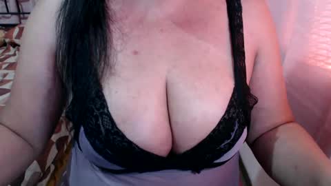 WELCOME IM SINGLE PREGNANT REALLY HARD TO BE A SINGLE WITH TWIN SO PLS STOP BEING RUDELIARWASTING TIME. BE CONSIDERATE. TNX online show from 01.25.25