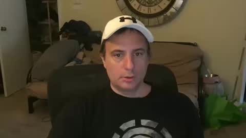 Snapshot of preppyguyintokink1 chatting on 10.13.25 preppyguyintokink1 online show from 10.13.25