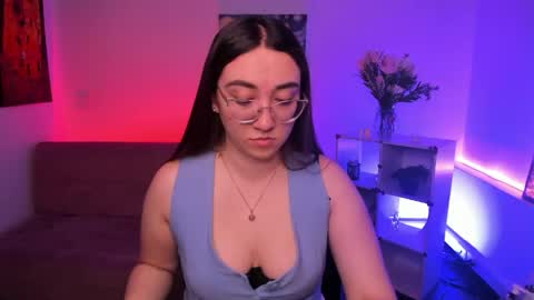 Camila  online show from 06.08.26