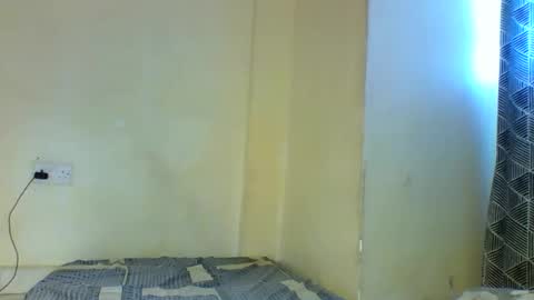 Prettie diva online show from 12.20.25