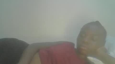 Snapshot of prettiest_doll chatting on 12.05.25 prettiest_doll online show from 12.05.25