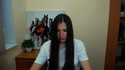 Snapshot of pretty_angell_ chatting on 09.20.25 anna online show from 09.20.25