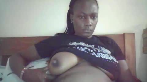 Snapshot of pretty_beib chatting on 10.15.25 Karol online show from 10.15.25