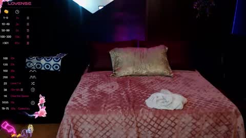 pretty_cristal22 online show from 03.10.26