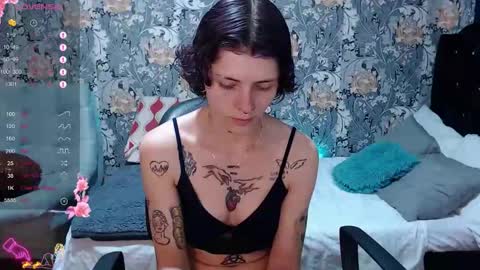 pretty_cristal22 online show from 05.29.26