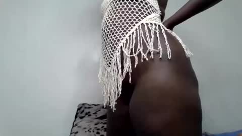 pretty_curvy99 online show from 07.08.26