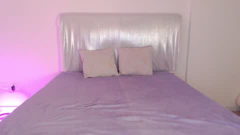 Dirty Sis online show from 01.13.25