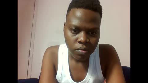 Snapshot of pretty_ebony23 chatting on 06.07.26 chocolatebby90 online show from 06.07.26