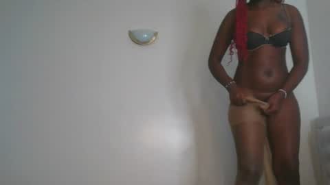 pretty_empress online show from 06.29.26
