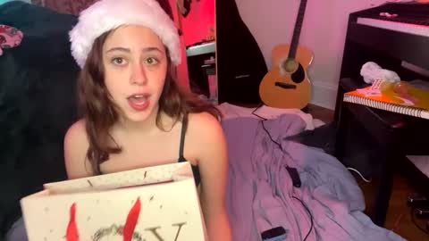 Snapshot of pretty_in_p1nk chatting on 12.17.24 Sophie  online show from 12.17.24