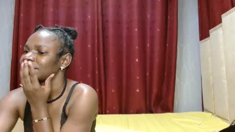 Snapshot of pretty_lioness_ chatting on 03.08.26 Pretty online show from 03.08.26