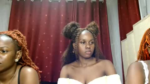 Snapshot of pretty_lioness_ chatting on 03.23.26 Pretty online show from 03.23.26