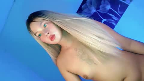 Flor online show from 10.22.25