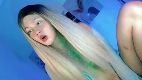 Flor online show from 10.31.25