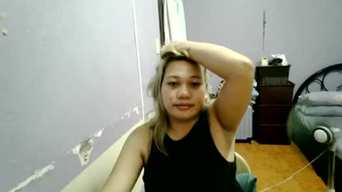 pretty_lyn08 online show from 07.15.26
