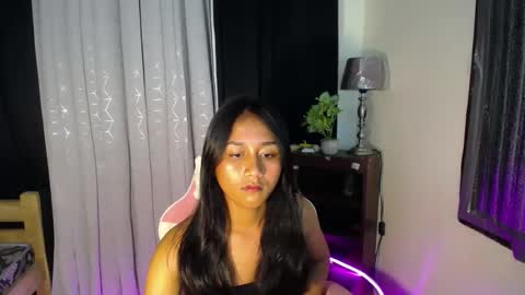Snapshot of pretty_morenaxx chatting on 01.17.25 Marimar online show from 01.17.25