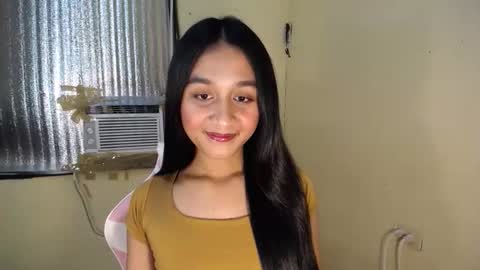 Snapshot of pretty_morenaxx chatting on 09.13.25 Marimar online show from 09.13.25