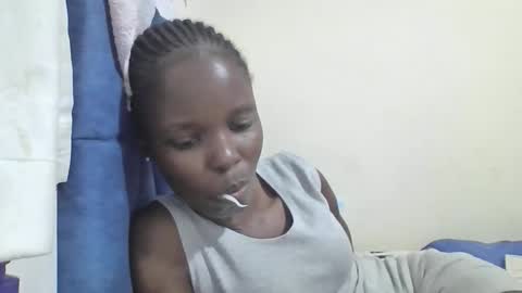 pretty_petite_ebony online show from 02.22.26