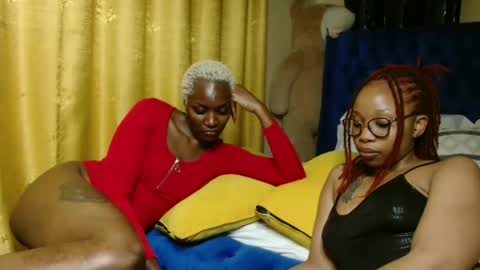 Snapshot of pretty_soniah chatting on 04.13.26 soniah online show from 04.13.26