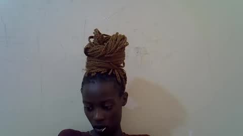 Vee online show from 02.25.26