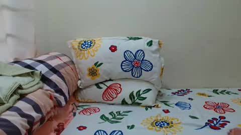 PrettyAsian098 online show from 01.12.25