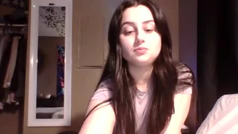 prettybaby22 online show from 11.16.25