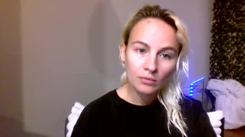 Snapshot of prettybabypetite chatting on 02.04.26 Missy Jack online show from 02.04.26