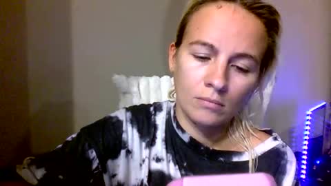 Snapshot of prettybabypetite chatting on 02.09.26 Missy Jack online show from 02.09.26