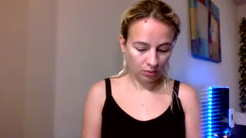 Snapshot of prettybabypetite chatting on 03.01.26 Missy Jack online show from 03.01.26