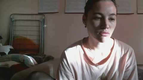 Bella online show from 10.11.25