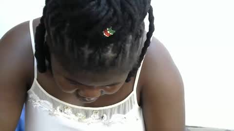 Snapshot of prettybooty1 chatting on 09.23.25 prettybooty1 online show from 09.23.25