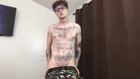 Snapshot of prettyboyszn chatting on 01.07.26 pretty boy online show from 01.07.26